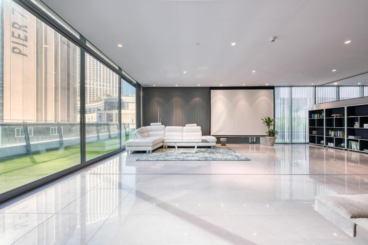 Maison Privee - Big, Bright, Luxury Marina Views Apt Next To Beach Дубай Экстерьер фото