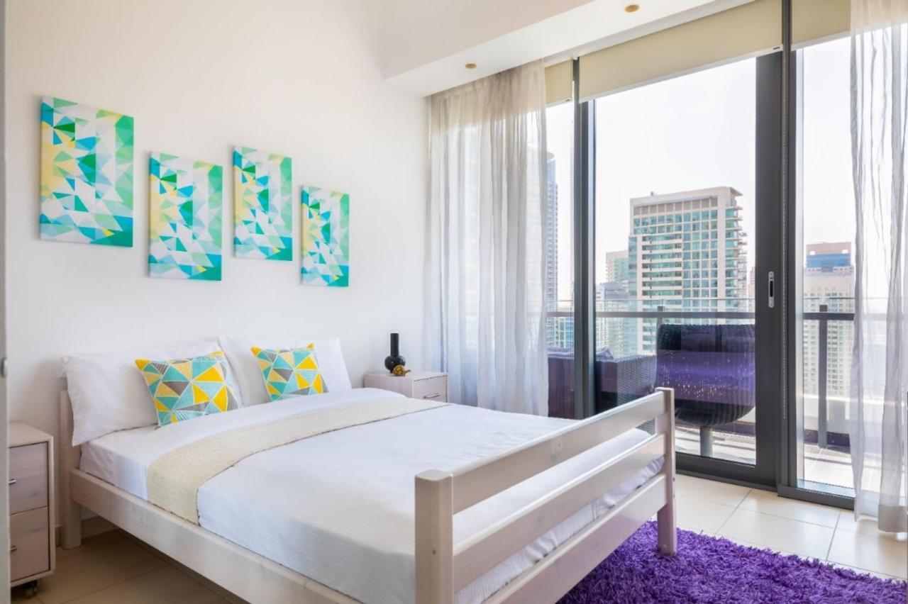 Maison Privee - Big, Bright, Luxury Marina Views Apt Next To Beach Дубай Экстерьер фото