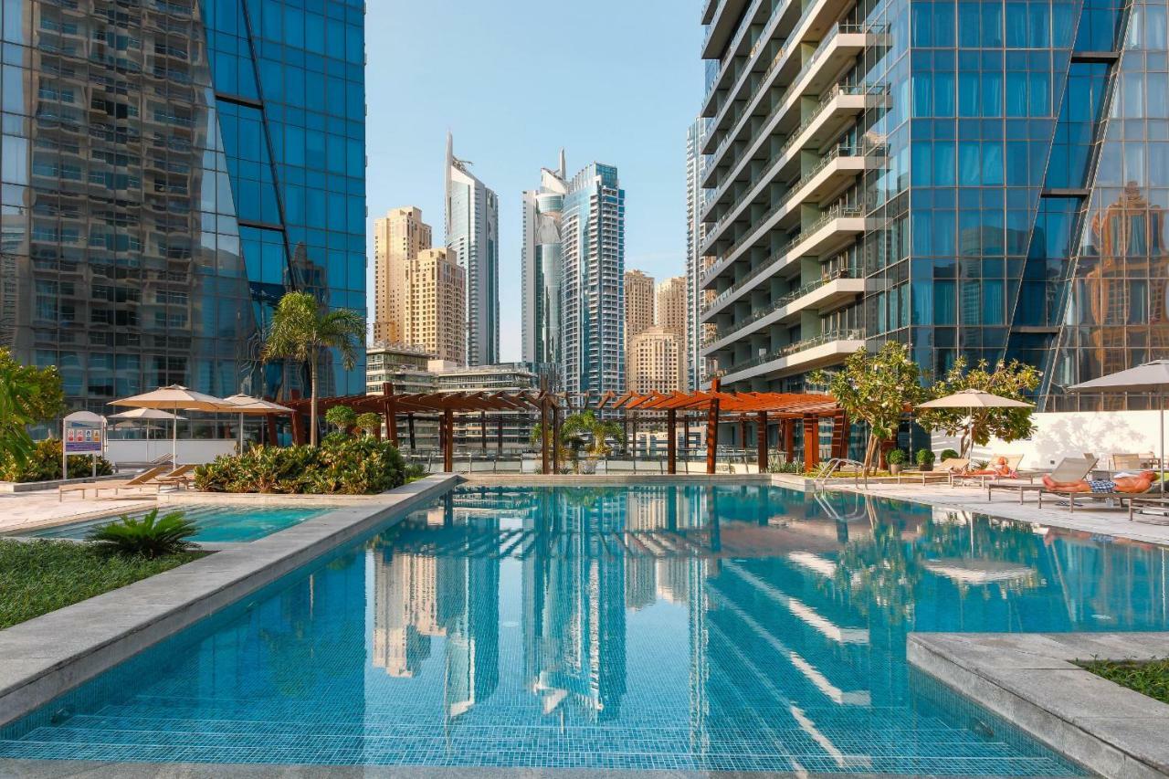 Maison Privee - Big, Bright, Luxury Marina Views Apt Next To Beach Дубай Экстерьер фото