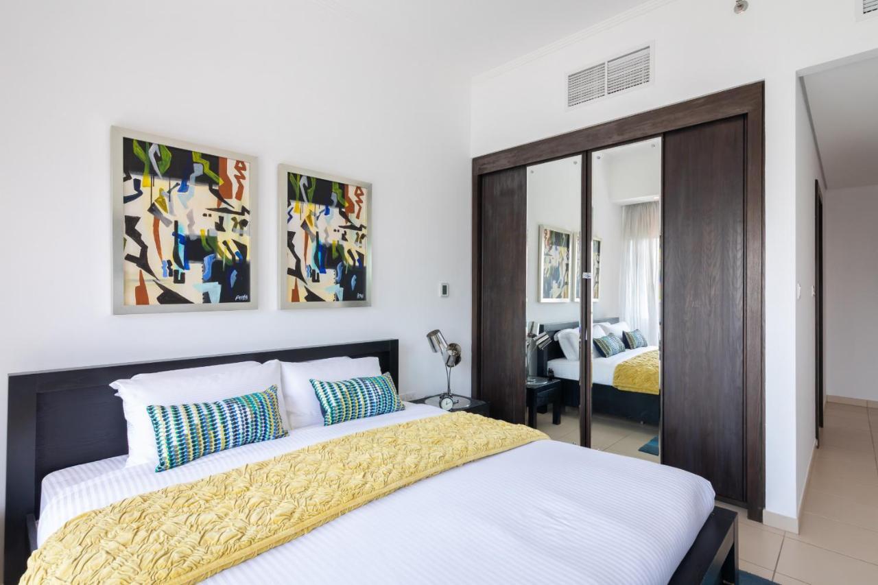 Maison Privee - Big, Bright, Luxury Marina Views Apt Next To Beach Дубай Экстерьер фото
